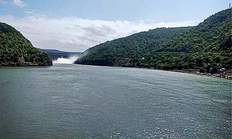 River Krishna: ಕೃಷ್ಣೆಯ ಒಡಲು: ಕರ್ನಾಟಕದಲ್ಲಿ ಹರಿಯುವ ಅತಿ ಉದ್ದದ ನದಿ