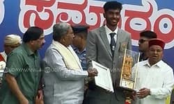 Karkala badminton star Ayush Shetty conferred KOA Award 2025