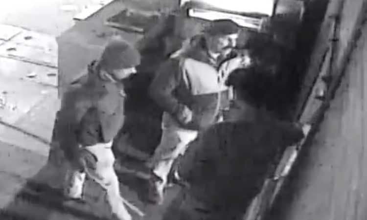 Shivamogga: ಹೋಟೆಲ್ ಯಾಕೆ ಬಂದ್ ಮಾಡಿಲ್ಲ...  ಎಂದು ಕಾರ್ಮಿಕನಿಗೆ ಥಳಿಸಿದ PSI