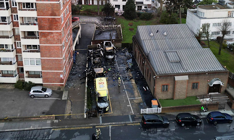 London: ಯಹೂದಿ ವಿರೋಧಿ ದ್ವೇಷ-ಲಂಡನ್‌ ನಲ್ಲಿ 4 ಆ್ಯಂಬುಲೆನ್ಸ್ ಗಳಿಗೆ ಬೆಂಕಿ