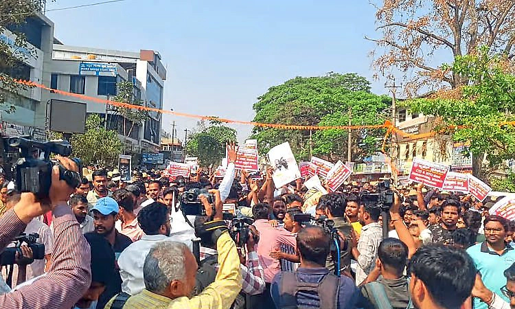 ಅಕ್ಸಾ ಹೋರಾಟಕ್ಕೆ ನೀಡದ ಅವಕಾಶ: ಹೈಕೋರ್ಟ್ ಗೆ ಮೊರೆ