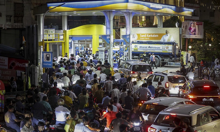 No plan yet to raise petrol, diesel prices: Oil Minister