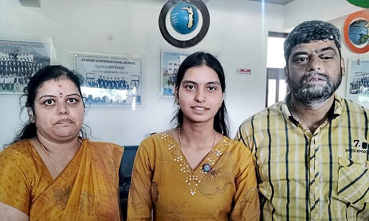 SSLC Result: ಚಿಕ್ಕಮಗಳೂರಿನ ಟೈಲರಿಂಗ್ ದಂಪತಿಯ ಪುತ್ರಿ ಬೃಂದಾ ರಾಜ್ಯಕ್ಕೆ ಟಾಪರ್