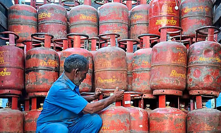 ಎಲ್‌ಪಿಜಿ, ಪೆಟ್ರೋಲಿಯಂ ಉತ್ಪನ್ನಗಳ ಪೂರೈಕೆ ಸ್ಥಿರ: ಅಗರವಾಲ್