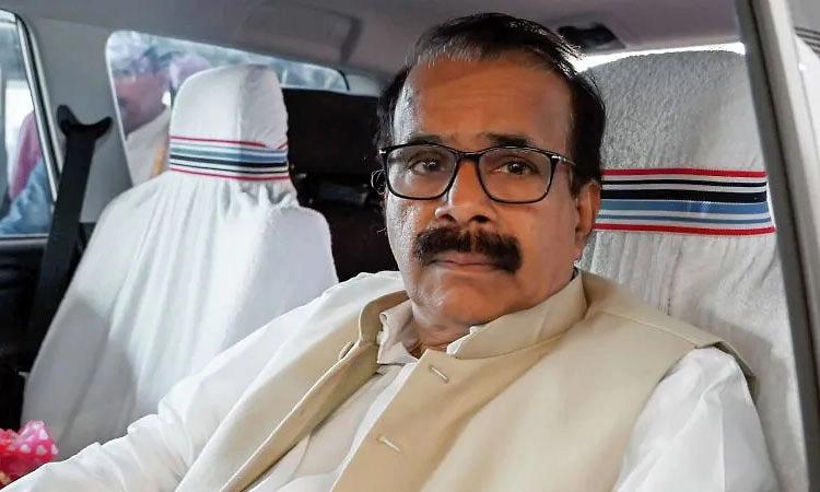 ಕೇಂದ್ರ ಸಚಿವ ಸ್ಥಾನಕ್ಕೆ ಜಾರ್ಜ್ ಕುರಿಯನ್ ರಾಜೀನಾಮೆ; ರಾಷ್ಟ್ರಪತಿಗಳಿಂದ ಅಂಗೀಕಾರ