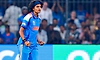 T20I: ಕ್ರಿಕೆಟ್‌ ಗೆ ಪಾದಾರ್ಪಣೆ ಮಾಡಿ ಒಂದೇ ವರ್ಷಕ್ಕೆ ನಂಬರ್‌ 1 ಬೌಲರ್‌ ಆದ ಶ್ರೀಚರಣಿ