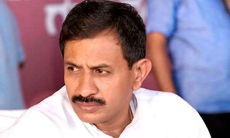 ದಾಖಲೆ ಸಮೇತ ಬಂದು ಆರೋಪ ಸಾಬೀತುಪಡಿಸಿ: ಬಾಲಕೃಷ್ಣ