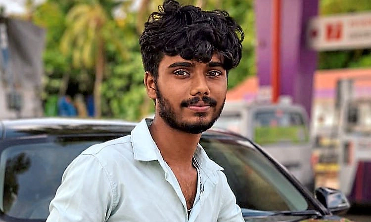 Aranthodu: Student killed in bike-car collision