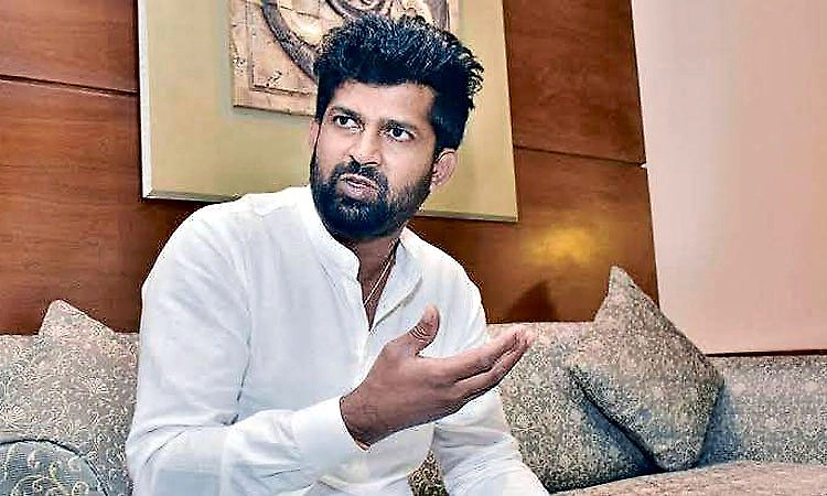 Pratap Simha targets Congress with 'bedbugs have joined the cockroaches' remark