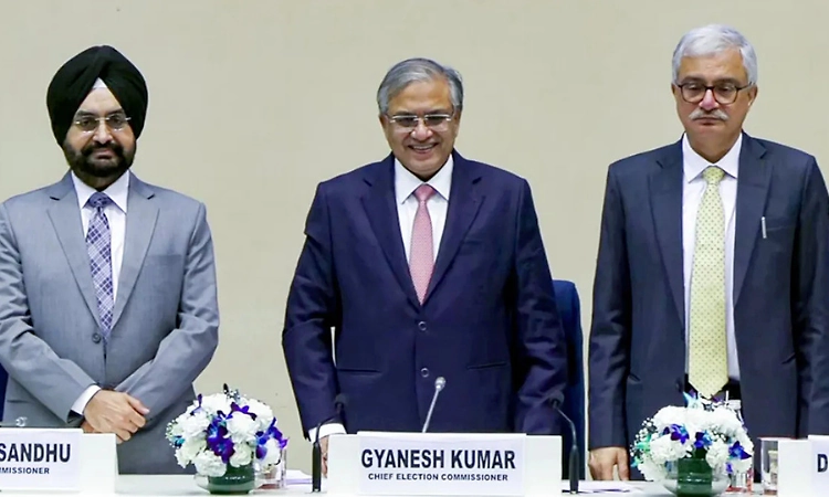 All orders, decisions taken by EC carry full legal sanctions; differing views normal: EC statement