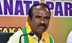 ರಾಜ್ಯದ ಆರ್ಥಿಕತೆ ಬಗ್ಗೆ ಶ್ವೇತಪತ್ರ ಹೊರಡಿಸಿ: ರವಿಕುಮಾರ್ ಆಗ್ರಹ