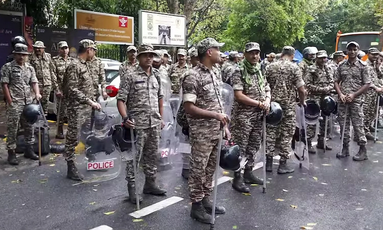 Centre extends deployment of 273 CAPF companies in Delhi till Oct 31 amid flash protest fears