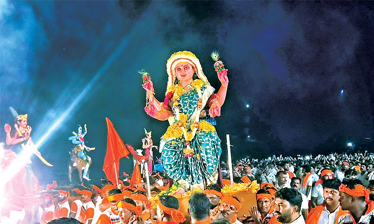 ಉಡುಪಿ ಉಚ್ಚಿಲ ದಸರಾ ವೈಭವ 2026: ಶಾರದಾ ಮಾತೆ, ನವದುರ್ಗೆಯರ ವಿಗ್ರಹಗಳ ಜಲಸ್ತಂಭನ
