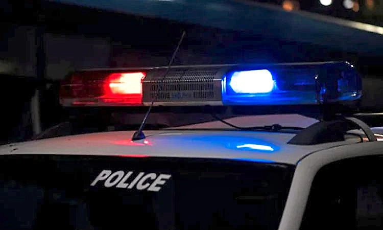 ಬೆಂಗಳೂರಲ್ಲಿ ಸಿಬ್ಬಂದಿಗೆ ಲೈಂಗಿಕ ದೌರ್ಜನ್ಯ: ಪೈಲಟ್ ವಿರುದ್ಧ ಕೇಸ್