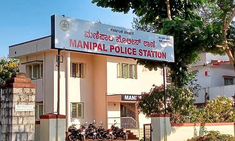 Udupi: ಸ್ಕೂಟರ್‌ಗೆ ಕಾರು ಢಿಕ್ಕಿ ಇಬ್ಬರಿಗೆ ಗಾಯ