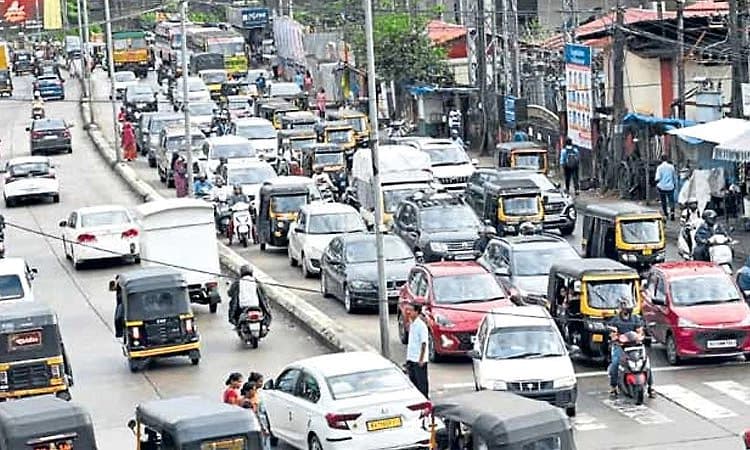 Mangalore: ದಿಢೀರ್ ಟ್ರಾಫಿಕ್‌ ಜಾಮ್