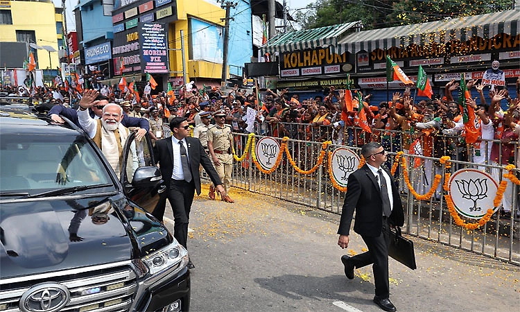 BJP-ruled city civic body fines party; case registered over flex boards during PM's Kerala visit