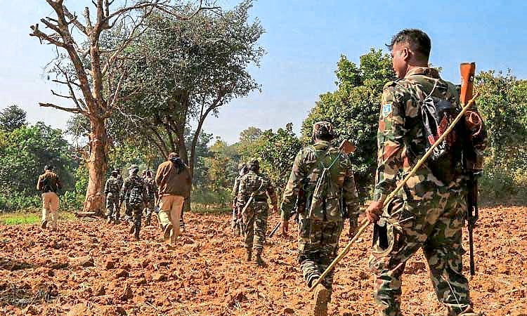 ಜಾರ್ಖಂಡ್‌ನಲ್ಲಿ ಭರ್ಜರಿ ಕಾರ್ಯಾಚರಣೆ: ಐವರು ಮಹಿಳೆಯರು ಸೇರಿ 17 ಮಾವೋವಾದಿಗಳ ಹತ್ಯೆ