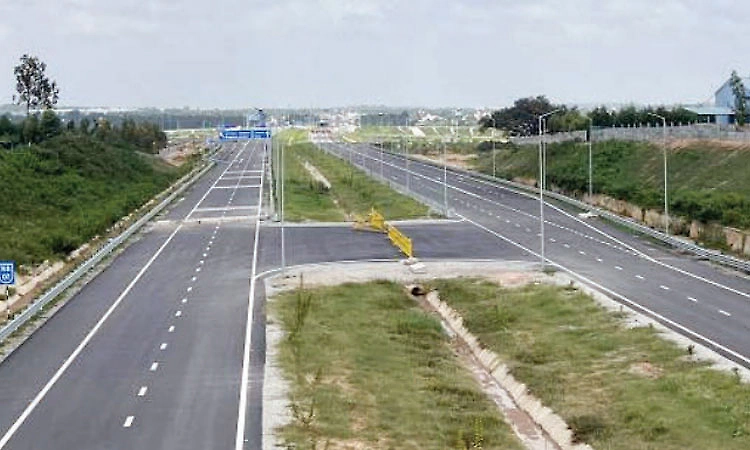 Bengaluru-Chennai expressway launch delayed again; new deadline set for 2027