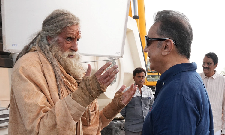 Amitabh Bachchan shooting for 'Kalki 2' in Hyderabad, shares BTS photo with Kamal Haasan