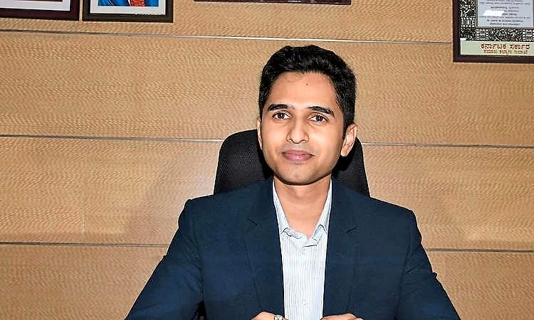 Belagavi: ಜಿಲ್ಲೆಯಲ್ಲಿ ಸಿಲಿಂಡರ್, ಇಂಧನ ಕೊರತೆ ಇಲ್ಲ: ಜಿಲ್ಲಾಧಿಕಾರಿ ಮೊಹಮ್ಮದ್ ರೋಷನ್
