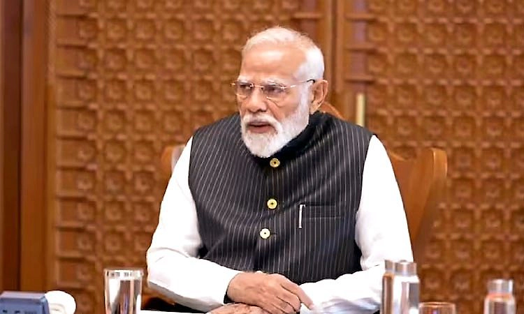 ಕದನ ಪರಿಣಾಮ ನಿರ್ವಹಣೆಗೆ ಸಚಿವರ 7 ತಂಡ: ಮೋದಿ