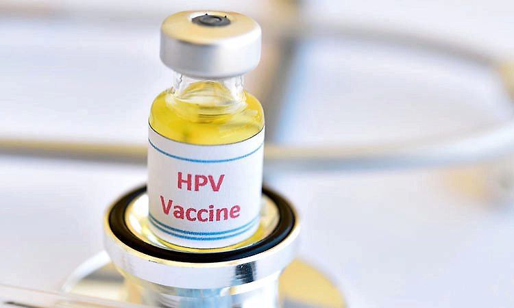 Cervical Cancer: ಗರ್ಭಕಂಠ ಕ್ಯಾನ್ಸರ್‌ ತಡೆಗೆ ಲಸಿಕೆಯ ರಾಮಬಾಣ!