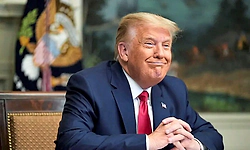 ಡಿಜಿಟಲ್‌ ತೆರಿಗೆ ವಿಧಿಸಿದ ಬ್ರಿಟನ್‌ಗೆ ಭಾರಿ ಸುಂಕದ ಬೆದರಿಕೆ ಒಡ್ಡಿದ ಟ್ರಂಪ್‌