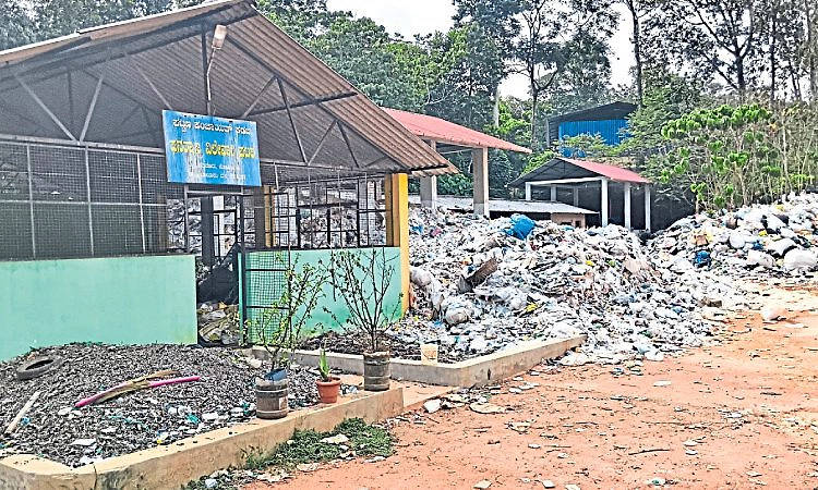 ಕಡಬದ ತ್ಯಾಜ್ಯ ಘಟಕಗಳಿಗೆ ಗ್ರಹಣ