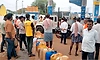 Gadag: ಪೆಟ್ರೋಲ್-ಡಿಸೇಲ್ ಅಭಾವ: ತೈಲಕ್ಕಾಗಿ ಸರದಿ ಸಾಲಿನಲ್ಲಿ ನಿಂತ ಜನ