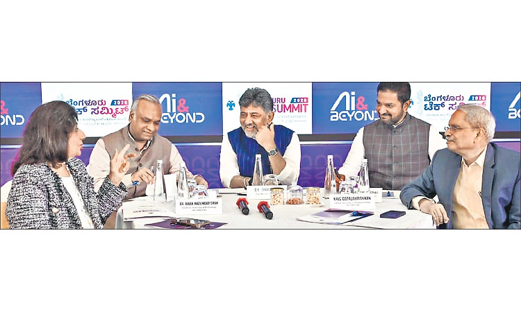 4.36 ಲಕ್ಷ ಕೋ. ರೂ. ಮೌಲ್ಯದ ಸಾಫ್ಟ್‌ವೇರ್‌ ರಫ್ತು: ಸಿಎಂ