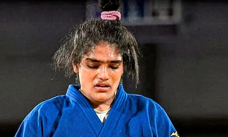 ಉದ್ದೀಪನ ಪರೀಕ್ಷೆಗೆ ಗೈರು: ಜೂಡೋಪಟು ತೂಲಿಕಾ ಔಟ್‌