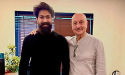 Anupam Kher calls Yash a ‘phenomenon’, praises his performance as Rocky