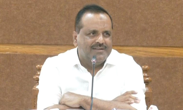 ಸದನ ಇರುವುದು ಜನರ ಸಮಸ್ಯೆ ಚರ್ಚಿಸಲು: ಯು.ಟಿ.ಖಾದರ್