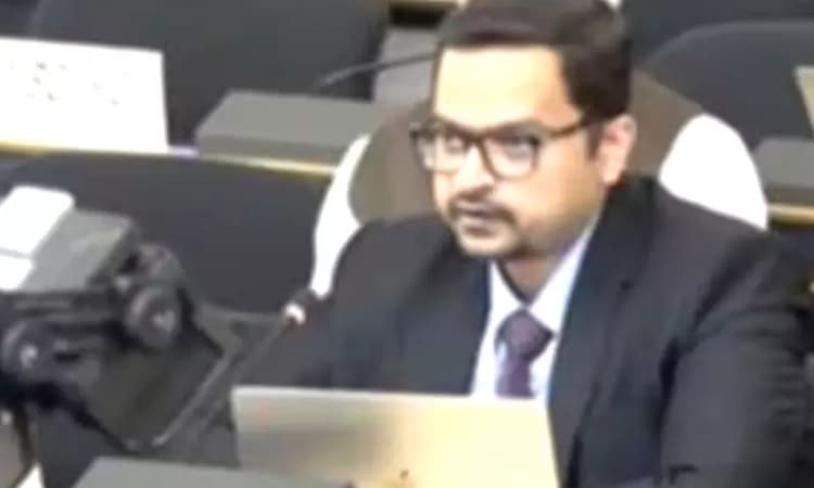 Pakistan should focus on economy instead of harbouring terrorists and bombing its own people: India