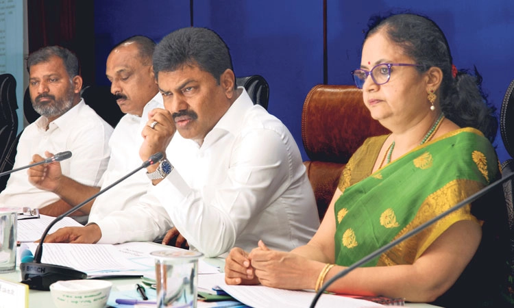 ಜಲಜೀವನ್‌ ಕಾಮಗಾರಿ ಗಂಭೀರವಾಗಿ ಪರಿಗಣಿಸಿ: ಸಂಸದ ಬಿ.ವೈ. ರಾಘವೇಂದ್ರ