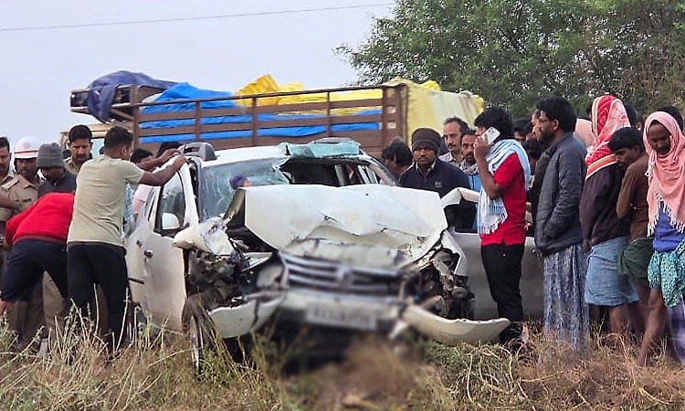 Ballary: Three killed in car accident near Tekkalakote