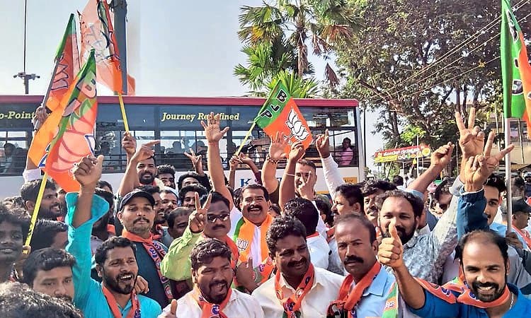 Honnavar: ಮಂಕಿ ಪಟ್ಟಣ ಪಂಚಾಯತ್ ಬಿಜೆಪಿ ಪಾಲು: ಸಚಿವ ಮಂಕಾಳ ವೈದ್ಯರಿಗೆ ಮುಖಭಂಗ