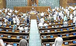 Year Ender 2025: ಈ ವರ್ಷದ ಪ್ರಮುಖ ಘಟನೆಗಳು-ಎಸ್‌ ಐಆರ್‌ ವಿವಾದ, ಬಿಹಾರ, ದೆಹಲಿ ಚುನಾವಣೆ!