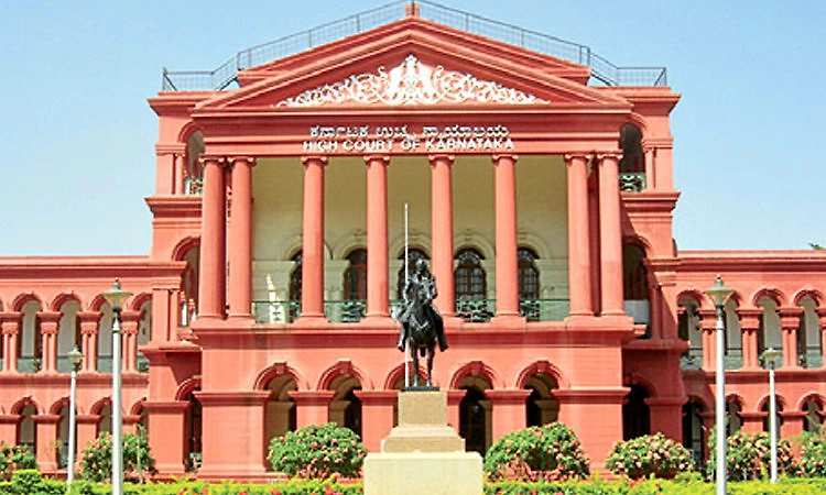 ರಾಷ್ಟ್ರ ಧ್ವಜಕ್ಕೆ ಅಗೌರವ ಆರೋಪ: ಪ್ರಿನ್ಸಿಪಾಲ್‌ ವಿರುದ್ಧದ ಕೇಸ್‌ ರದ್ದು