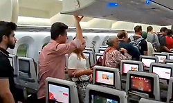 5 ಗಂಟೆ ಫ್ಲೈಟ್‌ನಲ್ಲೇ ಲಾಕ್: 200 ಪ್ರಯಾಣಿಕರ ಪರದಾಟ