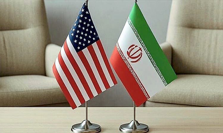 ಯುದ್ಧ ಸ್ಥಗಿತ ಸಂಧಾನಕ್ಕೆ ‘ತಿಪಕ್ಷ’ ಕಸರತ್ತು?