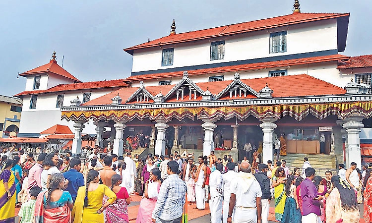 Heavy rush of devotees at Subramanya, Dharmasthala, and Southadka