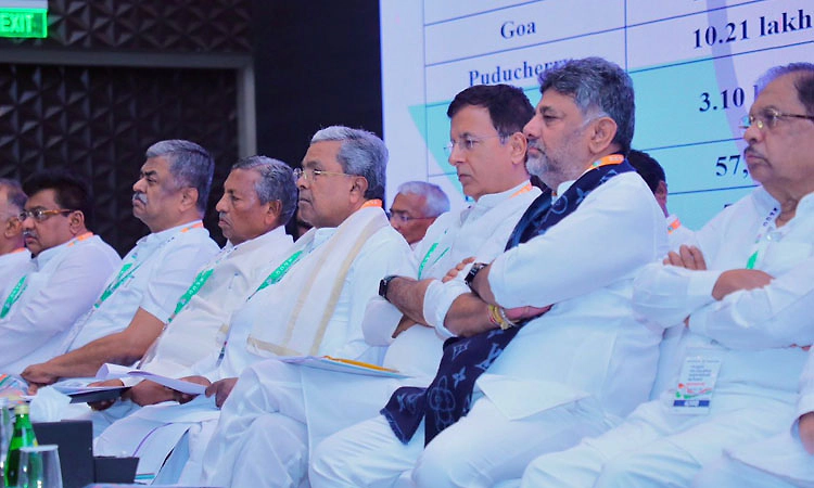ಎಸ್‌ಐಆರ್‌ ವಿರುದ್ಧ ಕಾಂಗ್ರೆಸ್‌ನಿಂದ ‘ಗ್ಯಾರಂಟಿ’ ಅಸ್ತ್ರ