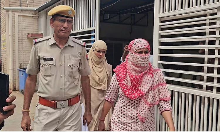 Arrested nurse accuses doctor of sexually assaulting over 100 women