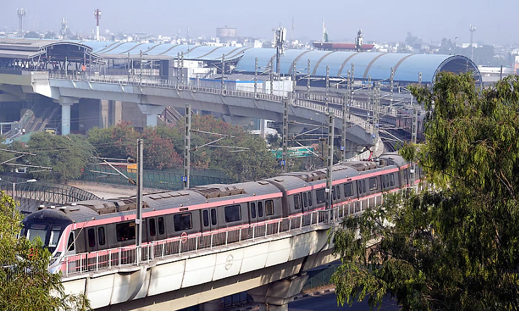 18 Delhi Metro stations remain shut for fourth straight day amid CJP protest