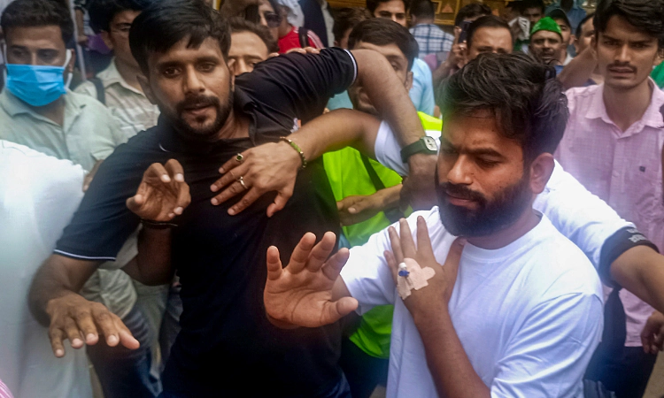 CJP marks 'first victory' after Pradhan's resignation, Dipke says two demands remain