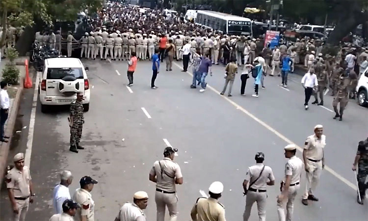 ಜಂತರ್ ಮಂತರ್ ಪ್ರತಿಭಟನೆ: 2,500ಕ್ಕೂ ಹೆಚ್ಚು ಕ್ರಿಮಿನಲ್‌ಗಳನ್ನು ಗುರುತಿಸಿದ ಪೊಲೀಸರು!