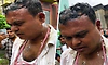 ಕಿರುಕುಳ ನೀಡಿದ ಆರೋಪ: ಅತಿಥಿ ಉಪನ್ಯಾಸಕನಿಗೆ ಚಪ್ಪಲಿ ಹಾರ ಹಾಕಿ ಮೊಟ್ಟೆ ಎಸೆದು ಮೆರವಣಿಗೆ