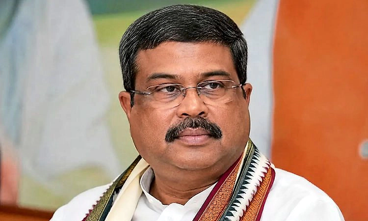 ವಿವಾದಕ್ಕೆ ಬಲಿಯಾದ ಮೋದಿ ಸರ್ಕಾರದ ಎರಡನೇ ಸಚಿವ
